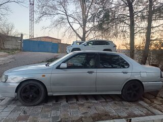 1996 Nissan Bluebird SR18 XI (U14), серебристый, 110000 рублей, вид 3