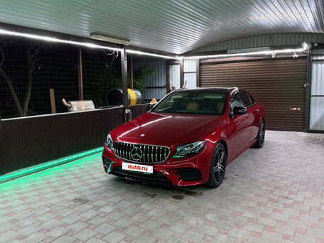 2016 Mercedes-Benz E-Класс 200 V (W213, S213, C238), красный, 4700000 рублей, вид 1