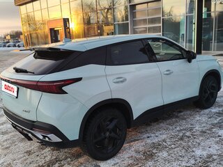 2022 Omoda C5 I, зелёный, 2100000 рублей, вид 3