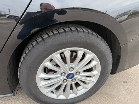 2018 Ford Focus IV, чёрный, 1400000 рублей - вид 5