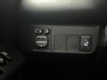 2017 Toyota RAV4 IV (XA40) Рестайлинг, чёрный, 2325000 рублей - вид 10