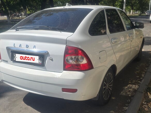 2011 Lada (ВАЗ) Priora I, белый, 250000 рублей - вид 1