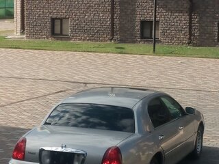 1998 Lincoln Town Car III, серебристый, 1000000 рублей, вид 4