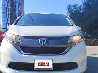 2019 Honda Freed+ II, белый, 1750000 рублей, вид 1