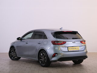 2018 Kia Ceed III, серебристый, 1569000 рублей, вид 4