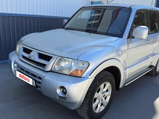 2003 Mitsubishi Pajero III Рестайлинг, серебристый, 1045000 рублей, вид 3