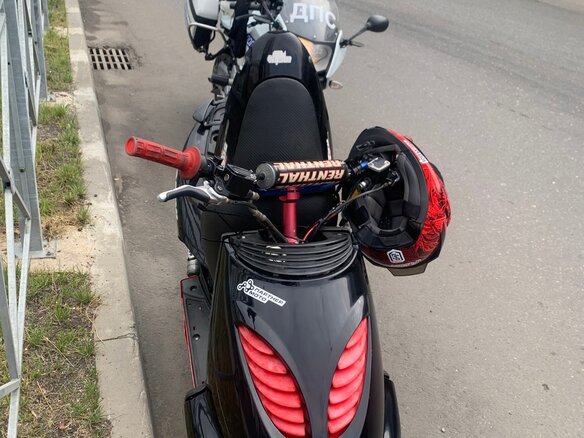 1998 Aprilia SR 50, чёрный, 250000 рублей - вид 2