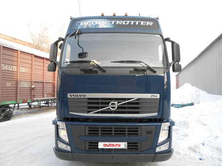 2014 Volvo FH, синий, 3850000 рублей, вид 3