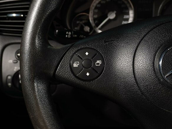 2009 Mercedes-Benz CLC-Класс 200, синий, 778000 рублей - вид 10