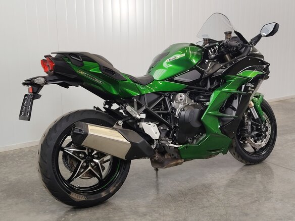 2018 Kawasaki Ninja H2 SX, зелёный, 1429000 рублей - вид 8
