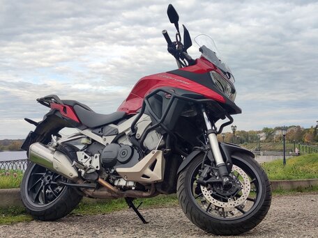 2017 Honda VFR 800X (Crossrunner), красный, 1234567 рублей, вид 4