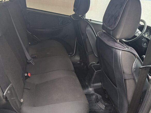2018 Chevrolet Niva I Рестайлинг, серебристый, 630000 рублей - вид 8