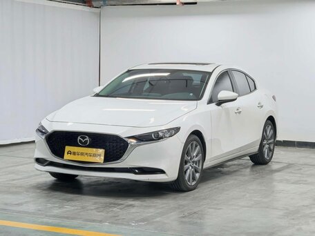 2025 Mazda 3 Axela IV (BP), белый, 1860000 рублей, вид 1