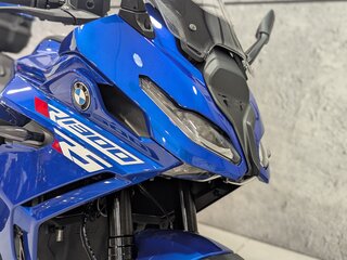 2025 BMW R 1300 RS, синий, 2480000 рублей, вид 3