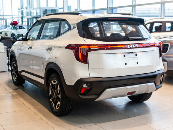 2026 Kia Seltos I Рестайлинг, белый, 3290000 рублей - вид 5