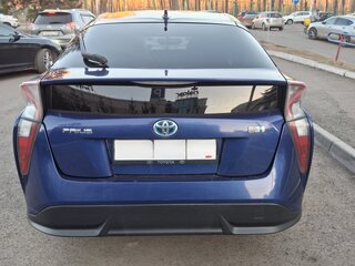2016 Toyota Prius IV (XW50), синий, 1200000 рублей, вид 4
