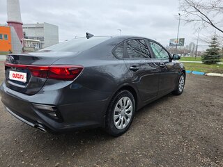 2019 Kia Cerato IV, серый, 1820000 рублей, вид 3