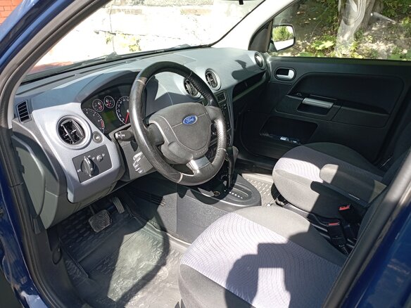 2012 Ford Fusion I Рестайлинг, синий, 700000 рублей - вид 8