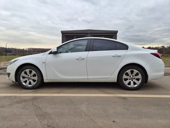 2014 Opel Insignia I Рестайлинг, белый, 890000 рублей - вид 2