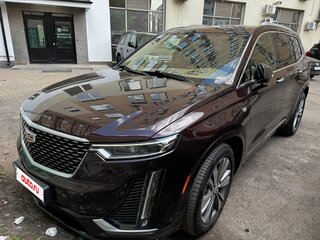 2021 Cadillac XT6 I, красный, 3490000 рублей, вид 3