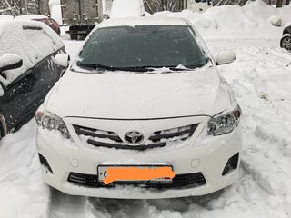 2012 Toyota Corolla X (E140, E150) Рестайлинг, белый, 910000 рублей, вид 3
