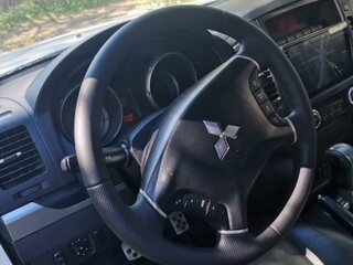 2011 Mitsubishi Pajero IV, белый, 1700000 рублей, вид 5