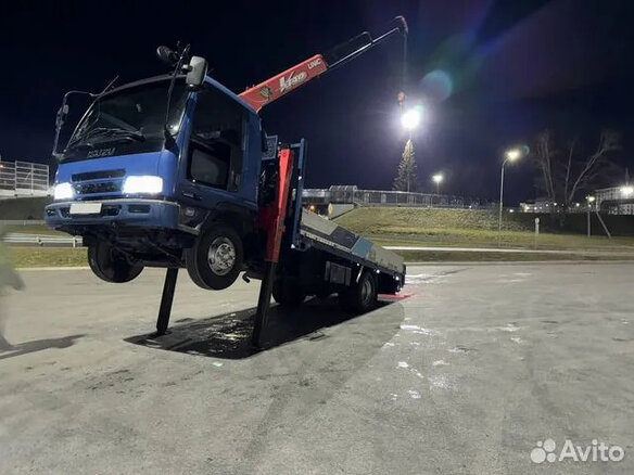 2003 Isuzu Forward (F-Series), синий, 4000000 рублей - вид 2