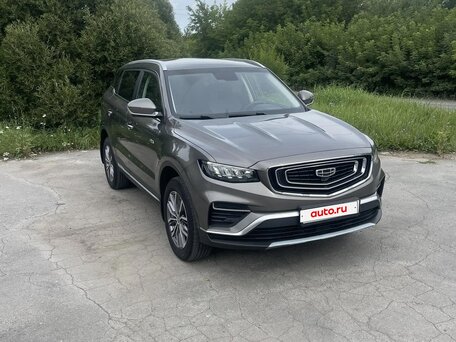 2023 Geely Atlas Pro, серый, 1850000 рублей, вид 3