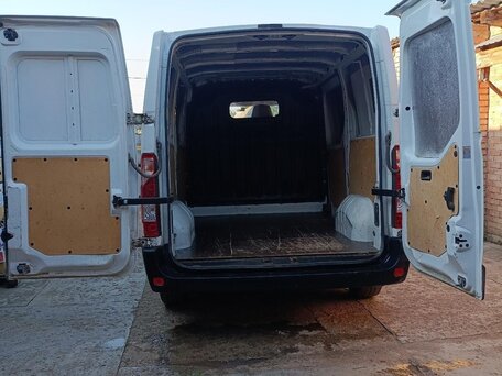 2017 Renault Master, белый, 1390000 рублей, вид 5