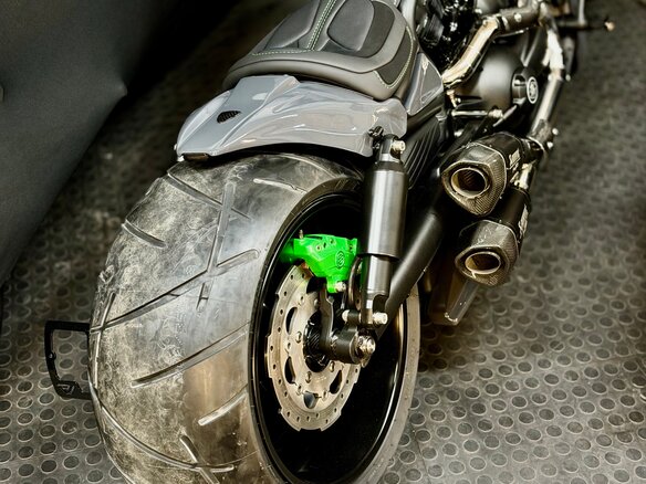 2012 Harley-Davidson V-Rod, серый, 2900000 рублей - вид 3