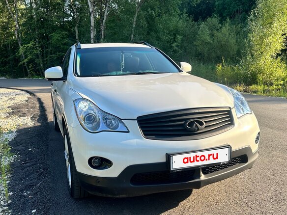 2008 Infiniti EX35 I (J50), белый, 1090000 рублей - вид 5