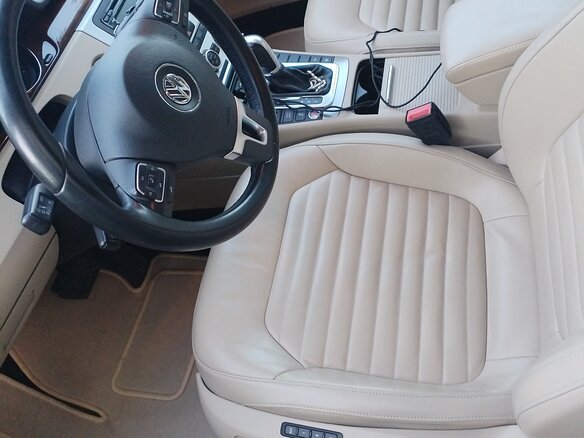 2013 Volkswagen Passat B7, чёрный, 2000000 рублей - вид 34