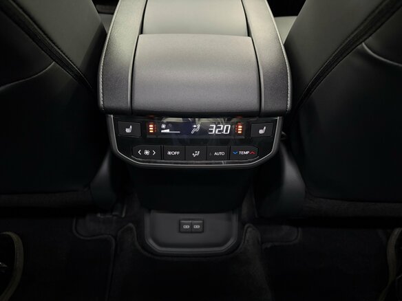 2025 Toyota Highlander IV (XU70), чёрный, 5350000 рублей - вид 25