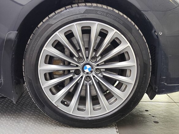 2011 BMW 7 серии 750i xDrive V (F01/F02/F04), чёрный, 1499000 рублей - вид 16