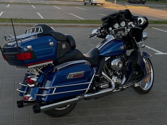 2009 Harley-Davidson Electra Glide, синий, 700000 рублей - вид 13