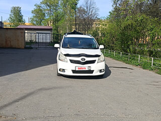 2011 Toyota Verso I, белый, 900000 рублей, вид 2