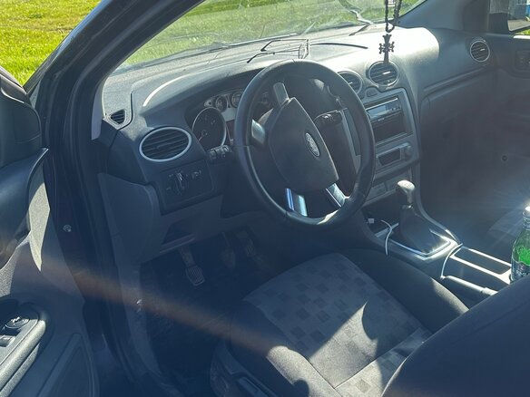 2009 Ford Focus II Рестайлинг, фиолетовый, 255000 рублей - вид 8