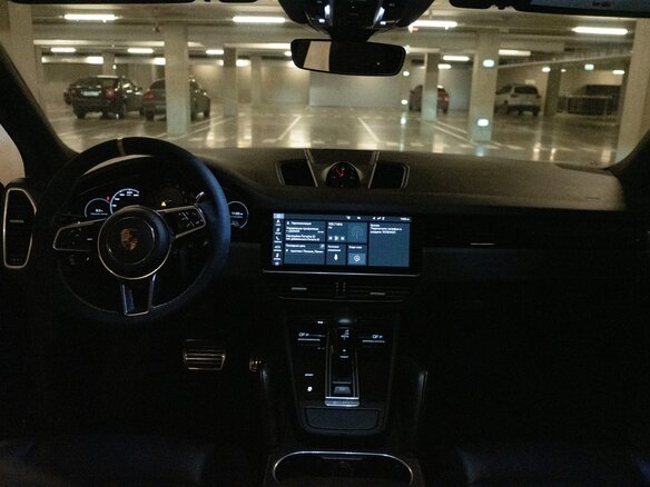 2019 Porsche Cayenne III, чёрный, 5200000 рублей - вид 6