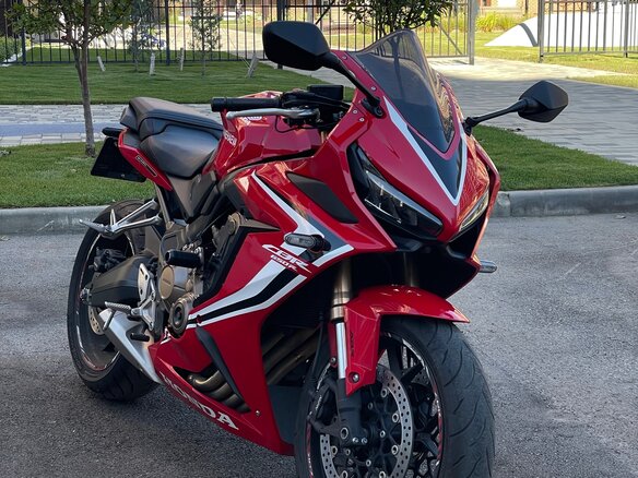 2020 Honda CBR 650R, красный, 790000 рублей - вид 1