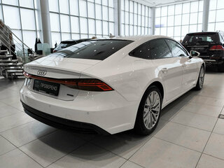 2022 Audi A7 45 TFSI II (4K), белый, 4750000 рублей, вид 5