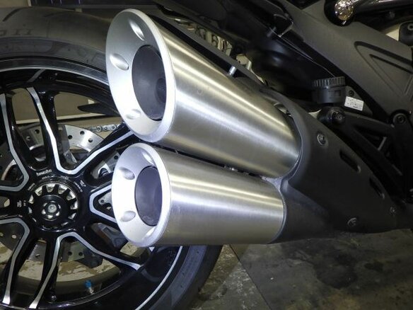 2015 Ducati Diavel, золотистый, 985000 рублей - вид 8