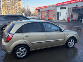 2011 Kia Rio II Рестайлинг, бежевый, 545000 рублей, вид 5