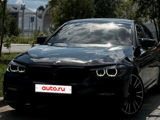 2018 BMW 5 серии 520d xDrive VII (G30/G31/G38), чёрный, 3800000 рублей, вид 2