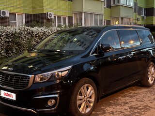 2017 Kia Carnival III, чёрный, 2300000 рублей, вид 1