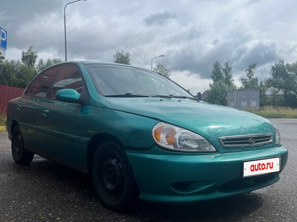 2001 Kia Rio I, зелёный - вид 1
