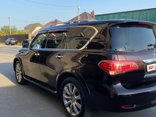 2011 Infiniti QX56 II, пурпурный, 1600000 рублей, вид 5