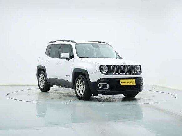 2017 Jeep Renegade I, белый, 970000 рублей - вид 2