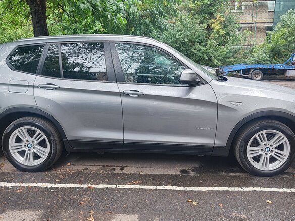 2015 BMW X3 20d xDrive II (F25) Рестайлинг, серый - вид 2