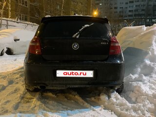 2011 BMW 1 серии 116i I (E81/E82/E87/E88) Рестайлинг, чёрный, 999999 рублей, вид 2