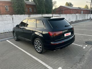 2018 Audi Q7 II (4M), чёрный, 3370000 рублей, вид 5